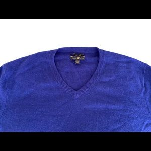 Mens XXL Club Room 100% cashmere v-neck sweater; deep royal blue